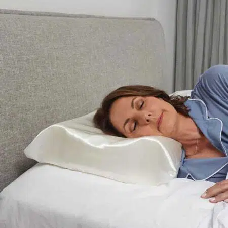 Satin Beauty Pillow - Reduce wrinkles while you sleep - Image 11