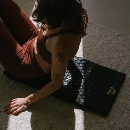 premium mat black yoga