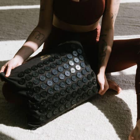 premium pillow black